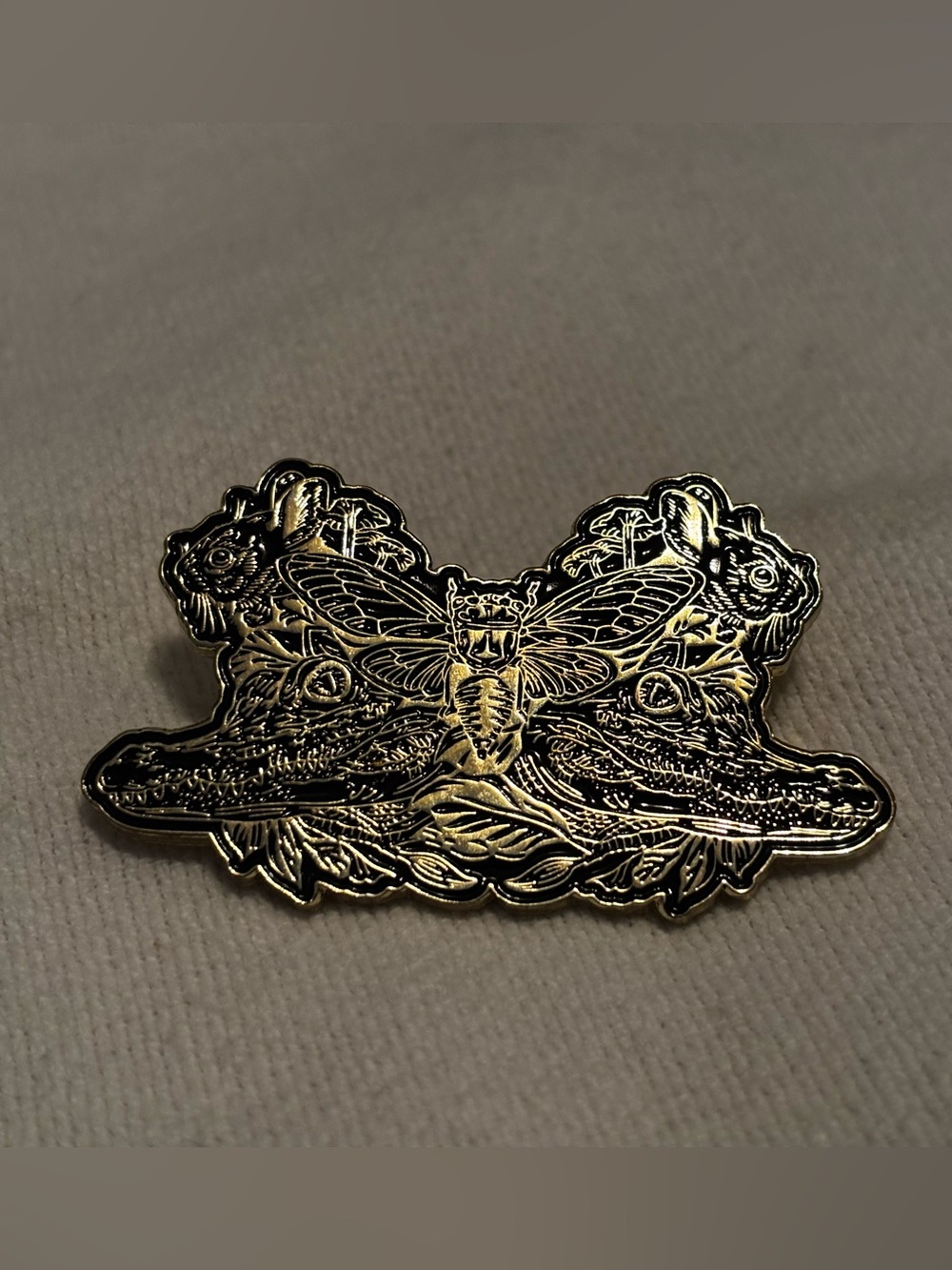 Freehand Goods x V Steiner pin